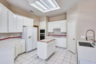 2305 Pittner Ln, Plano, TX 75025 - Photo 9