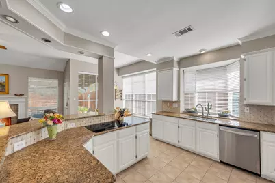 2655 Garden Ridge Lane, Arlington, TX 76006 - Photo 13
