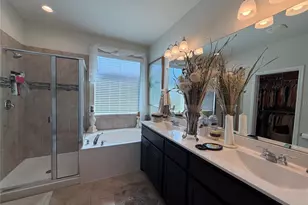 925 Meadow Scape Dr, Fort Worth, TX 76028 - Photo 7
