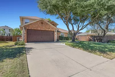 4600 Valleyview Drive, Mansfield, TX 76063 - Photo 3