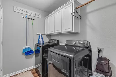 4600 Valleyview Drive, Mansfield, TX 76063 - Photo 7