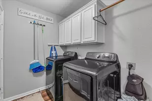 4600 Valleyview Dr, Mansfield, TX 76063 - Photo 7