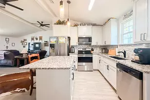 728 Water Oak St, Dublin, TX 76446 - Photo 11