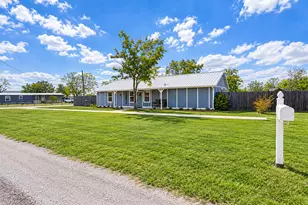 728 Water Oak St, Dublin, TX 76446 - Photo 3