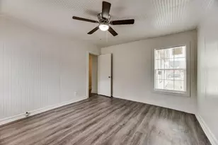 1915 Alaska Ave, Dallas, TX 75216 - Photo 13