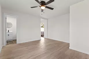 838 Dalworth St, Grand Prairie, TX 75050 - Photo 7