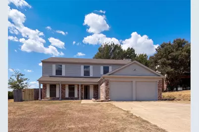 4622 Covington Court, Grand Prairie, TX 75052 - Photo 1