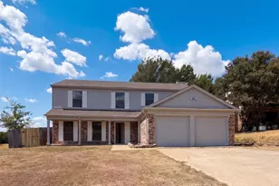 4622 Covington Ct, Grand Prairie, TX 75052 - Photo 1