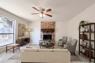 4622 Covington Ct, Grand Prairie, TX 75052 - Photo 3