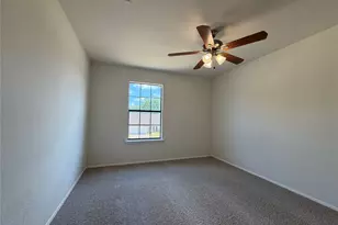 4622 Covington Ct, Grand Prairie, TX 75052 - Photo 13