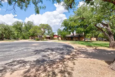 15 Ninth Hole Street, Abilene, TX 79603 - Photo 3