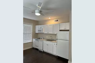 901 N Bishop Avenue #C, Dallas, TX 75208 - Photo 3
