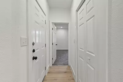 3113 Avenue I, Fort Worth, TX 76105 - Photo 5
