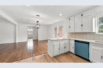 5412 Palmer Drive, Haltom City, TX 76117 - Photo 9