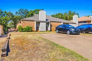 2512 Windy Pine Ln, Arlington, TX 76015 - Photo 23