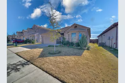 15816 Farringdon Street, Fort Worth, TX 76247 - Photo 3