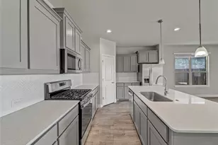 15816 Farringdon St, Fort Worth, TX 76247 - Photo 7