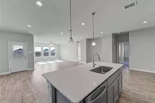 15816 Farringdon St, Fort Worth, TX 76247 - Photo 9