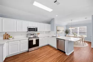 717 Creekside Dr, Little Elm, TX 75068 - Photo 11