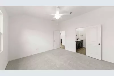 14205 Gallatin Street, Pilot Point, TX 76258 - Photo 13