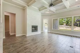 4011 Ponca Dr, Granbury, TX 76048 - Photo 9