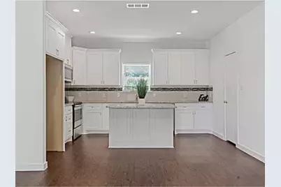 4703 Columbia Avenue #104, Dallas, TX 75226 - Photo 7