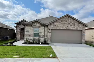 9717 Hickory Knob Dr, Fort Worth, TX 76108 - Photo 3