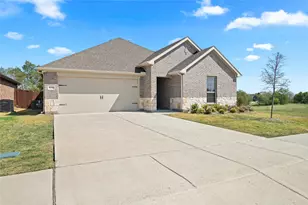 830 Creekview Ln, Lavon, TX 75166 - Photo 1