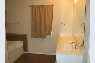 14013 Firebush Lane, Fort Worth, TX 76052 - Photo 9