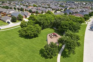 717 Creekside Dr, Little Elm, TX 75068 - Photo 33
