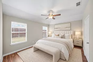 717 Creekside Dr, Little Elm, TX 75068 - Photo 13