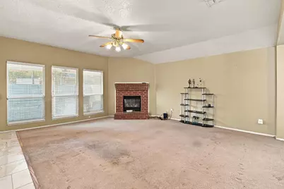 752 Eldorado Drive, DeSoto, TX 75115 - Photo 5