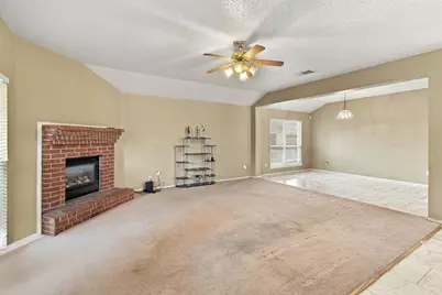 752 Eldorado Drive, DeSoto, TX 75115 - Photo 7