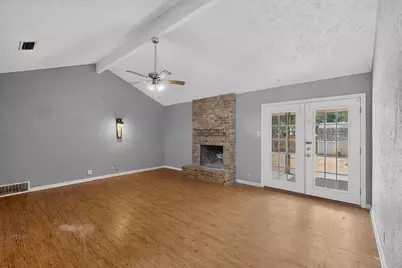 214 Buffalo Creek Drive, Waxahachie, TX 75165 - Photo 7