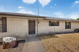 214 Buffalo Creek Dr, Waxahachie, TX 75165 - Photo 3