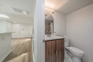 3711 Holland Ave, Dallas, TX 75219 - Photo 15
