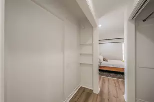 3711 Holland Ave, Dallas, TX 75219 - Photo 25