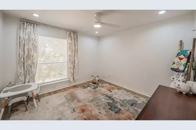 3711 Holland Avenue #303, Dallas, TX 75219 - Photo 17