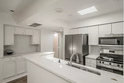 3711 Holland Avenue #303, Dallas, TX 75219 - Photo 9