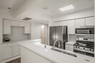 3711 Holland Ave, Dallas, TX 75219 - Photo 9