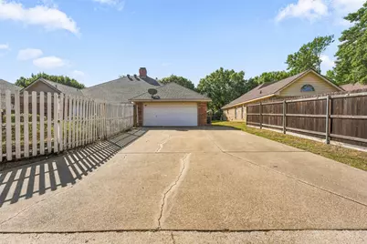 1525 Nettleton Drive, DeSoto, TX 75115 - Photo 35