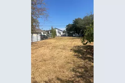 715 N Tillery Avenue, Dallas, TX 75211 - Photo 3