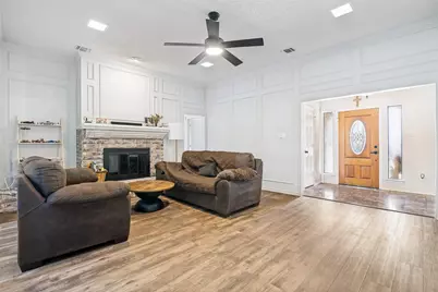 2501 Radcliffe Drive, Rowlett, TX 75088 - Photo 5