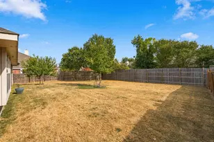 2412 Clubhouse Dr, Denton, TX 76210 - Photo 27