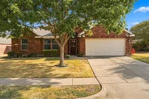 2412 Clubhouse Dr, Denton, TX 76210 - Photo 1