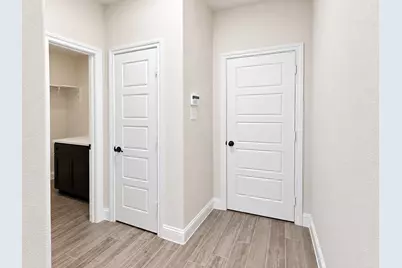 513 River Bank Court, Granbury, TX 76049 - Photo 21