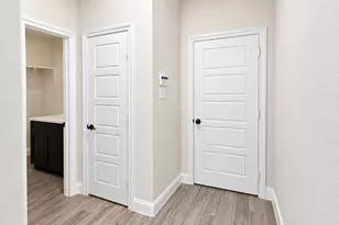 513 River Bank Ct, Granbury, TX 76049 - Photo 21