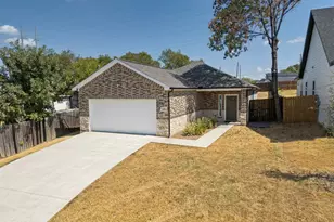 612 S Moore St, Dallas, TX 75203 - Photo 1