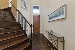 2211 Eriksson Ln, Dallas, TX 75204 - Photo 3