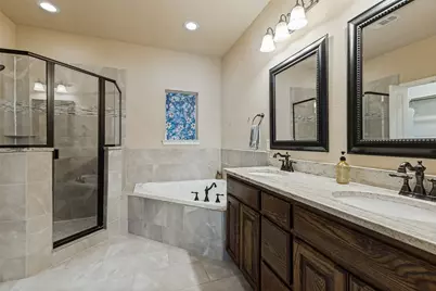 2211 Eriksson Lane, Dallas, TX 75204 - Photo 19